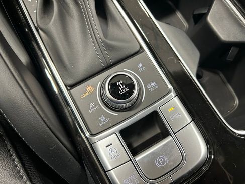 New 2025 Kia Telluride EX w/ EX Captain's Chair Package image 22