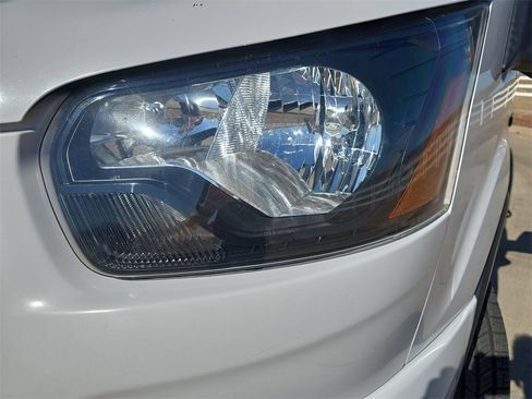 Used 2023 Ford Transit 350 XLT image 31