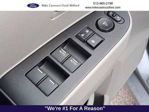 Used 2016 Honda Odyssey Touring image 20