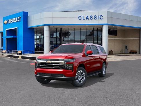New 2026 Chevrolet Suburban LT w/ Comfort Package AWD/4WD image 8