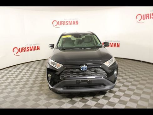 Used 2020 Toyota RAV4 XLE w/ Convenience Package AWD/4WD image 14