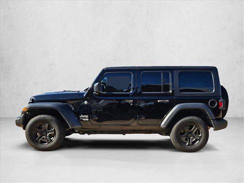 Used 2019 Jeep Wrangler Unlimited Sport S image 9