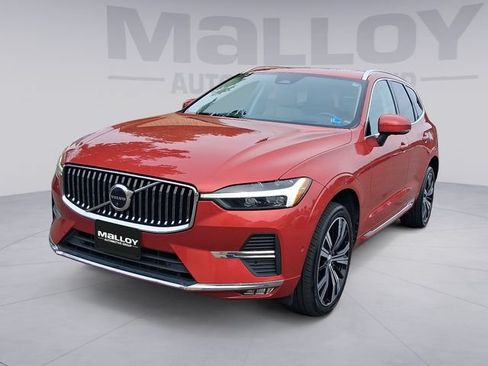 Used 2022 Volvo XC60 B5 Inscription w/ Advanced Package FWD image 1