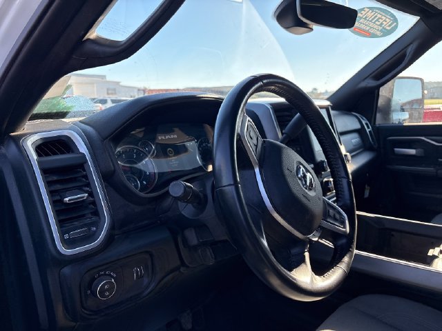 Used 2024 RAM 2500 Big Horn w/ Off Road Package AWD/4WD image 8