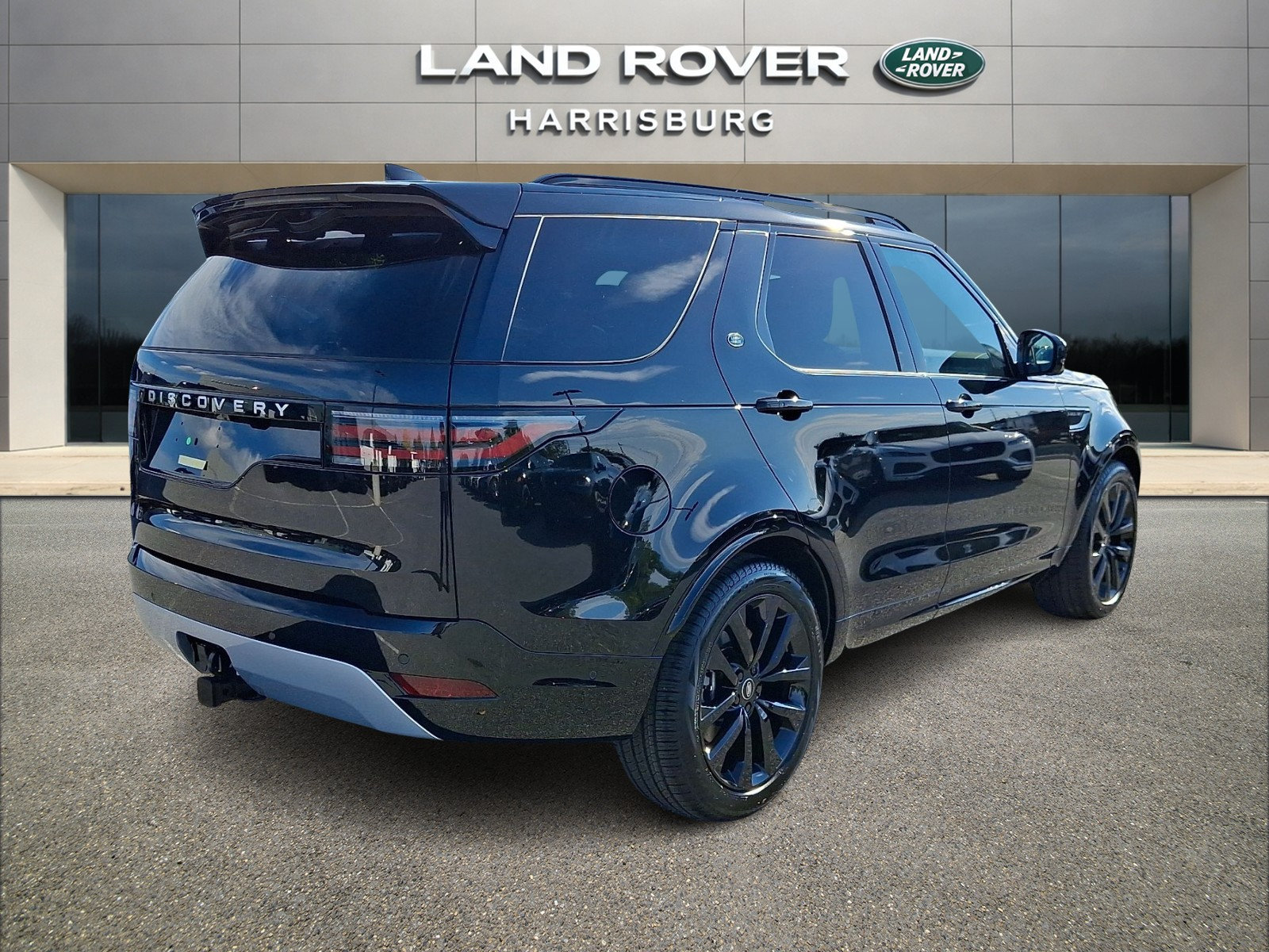 New 2026 Land Rover Discovery Limited Edition AWD/4WD image 4