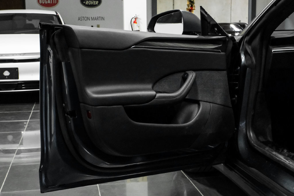 Used 2023 Tesla Model S AWD/4WD image 46