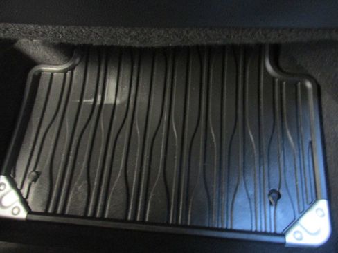 Used 2020 Land Rover Range Rover Evoque S image 72