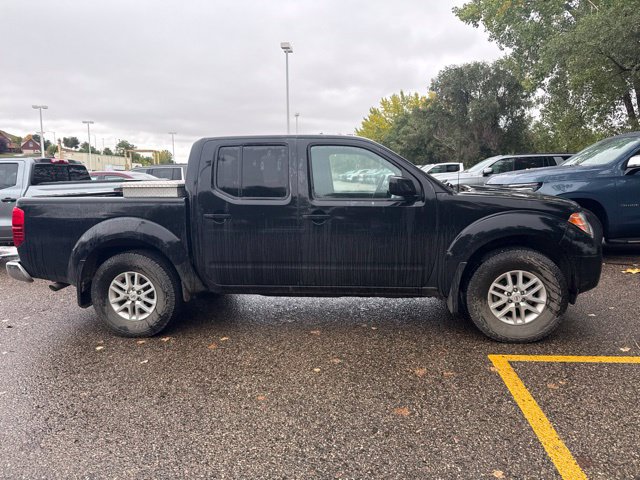 Used 2020 Nissan Frontier SV w/ SV Utility Package AWD/4WD image 2
