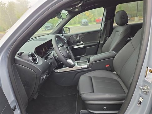 New 2026 Mercedes-Benz GLB 250 4MATIC image 24