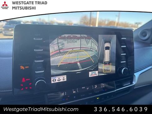 Used 2022 Toyota Sienna Platinum image 22