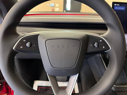 Used 2026 Tesla Model Y Long Range AWD/4WD image 24