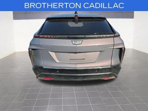 Used 2024 Cadillac Lyriq Luxury AWD/4WD image 10