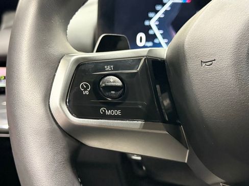 Used 2025 BMW i5 xDrive40 w/ M Sport Package image 32