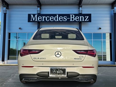 New 2025 Mercedes-Benz C 300 4MATIC Sedan image 5