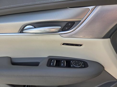 Used 2024 Cadillac XT5 Premium Luxury FWD image 24