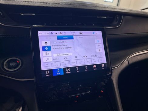 Used 2022 Jeep Grand Cherokee L Limited w/ Trailer Tow Group (B) image 22