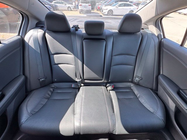 Used 2014 Honda Accord Touring image 15