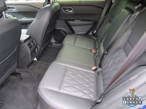 Certified 2023 Nissan Rogue Platinum AWD/4WD image 18