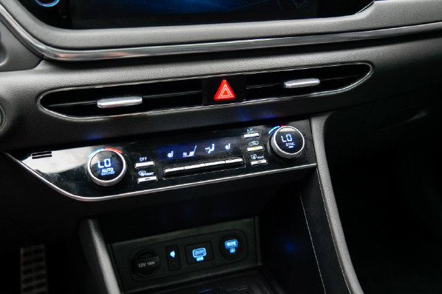 Used 2021 Hyundai Sonata SEL Plus w/ Tech Package FWD image 30