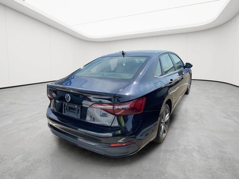 Used 2024 Volkswagen Jetta SE FWD image 28