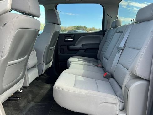 Used 2015 Chevrolet Silverado 2500 W/T w/ WT Convenience Package AWD/4WD image 4