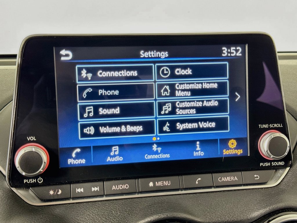 Used 2025 Nissan Sentra SV FWD image 25