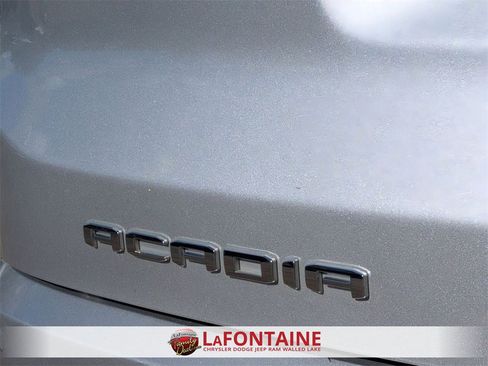 Used 2020 GMC Acadia Denali image 10