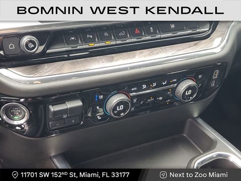 Used 2024 Chevrolet Silverado 1500 LTZ w/ LTZ Premium Package image 26