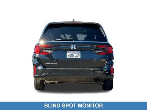 Certified 2025 Honda Odyssey EX-L image 7