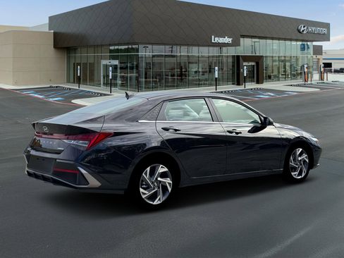 New 2026 Hyundai Elantra Limited w/ Cargo Package image 8