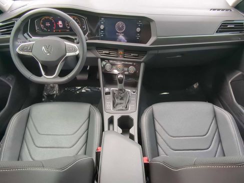 Used 2024 Volkswagen Jetta SEL image 16