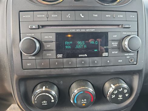 Used 2016 Jeep Patriot Sport w/ Power Value Group FWD image 25