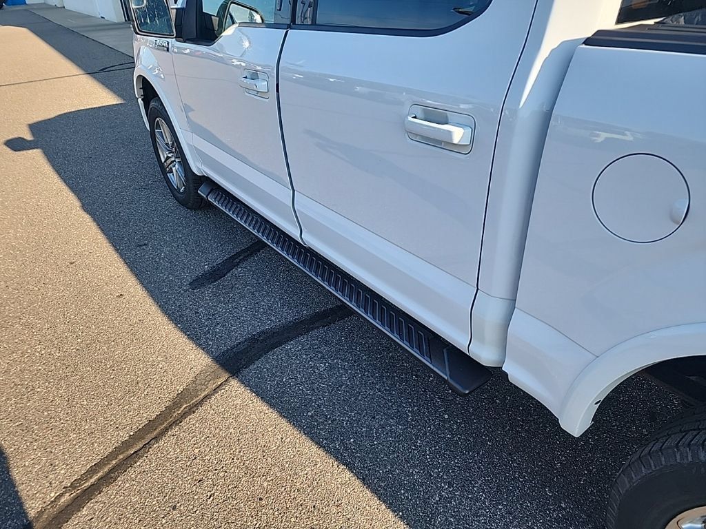 Used 2018 Ford F150 XLT w/ Equipment Group 302A Luxury AWD/4WD image 7