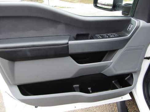 Used 2024 Ford F250 XLT w/ FX4 Off-Road Package image 13