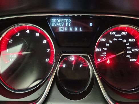 Used 2016 GMC Acadia SLE AWD/4WD image 23