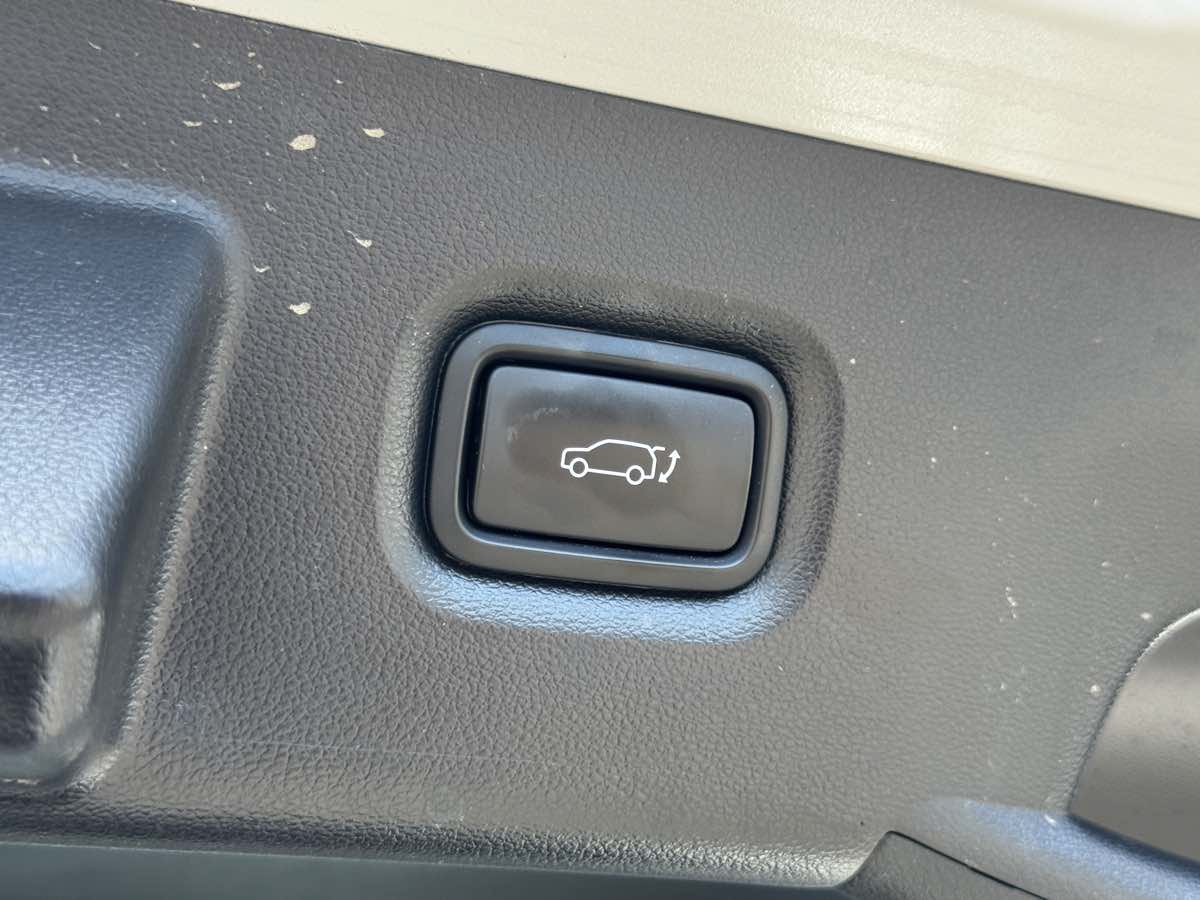 Used 2024 Hyundai Ioniq 5 SEL RWD image 10