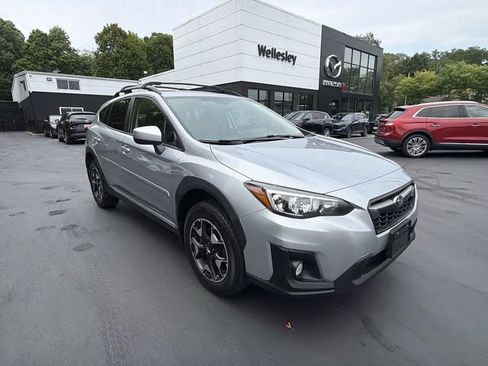 Used 2020 Subaru Crosstrek 2.0i Premium AWD/4WD image 2