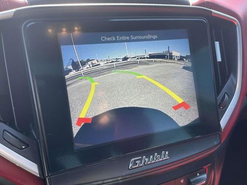 Used 2018 Maserati Ghibli image 25