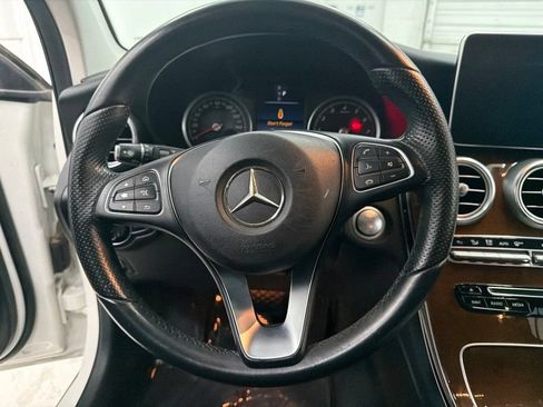 Used 2016 Mercedes-Benz GLC 300 4MATIC image 15