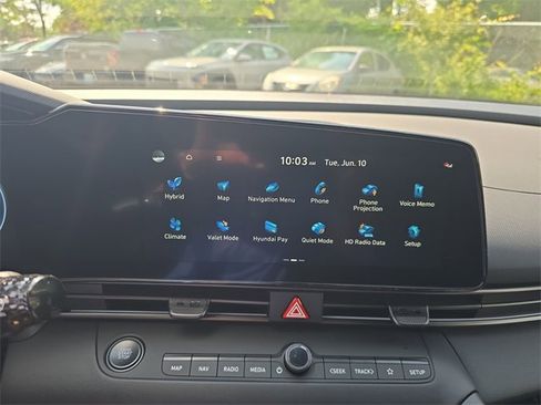 New 2025 Hyundai Elantra SEL image 16