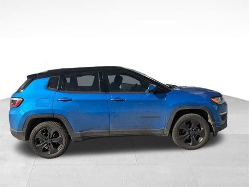 Used 2018 Jeep Compass Latitude w/ Popular Equipment Group image 6