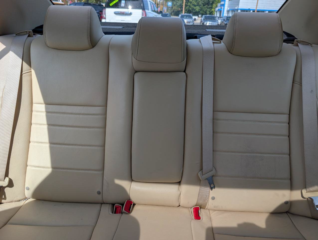 Used 2016 Toyota Camry XLE w/ Moonroof Package FWD image 27