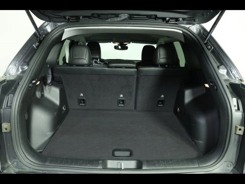 Used 2022 Jeep Cherokee Trailhawk image 16