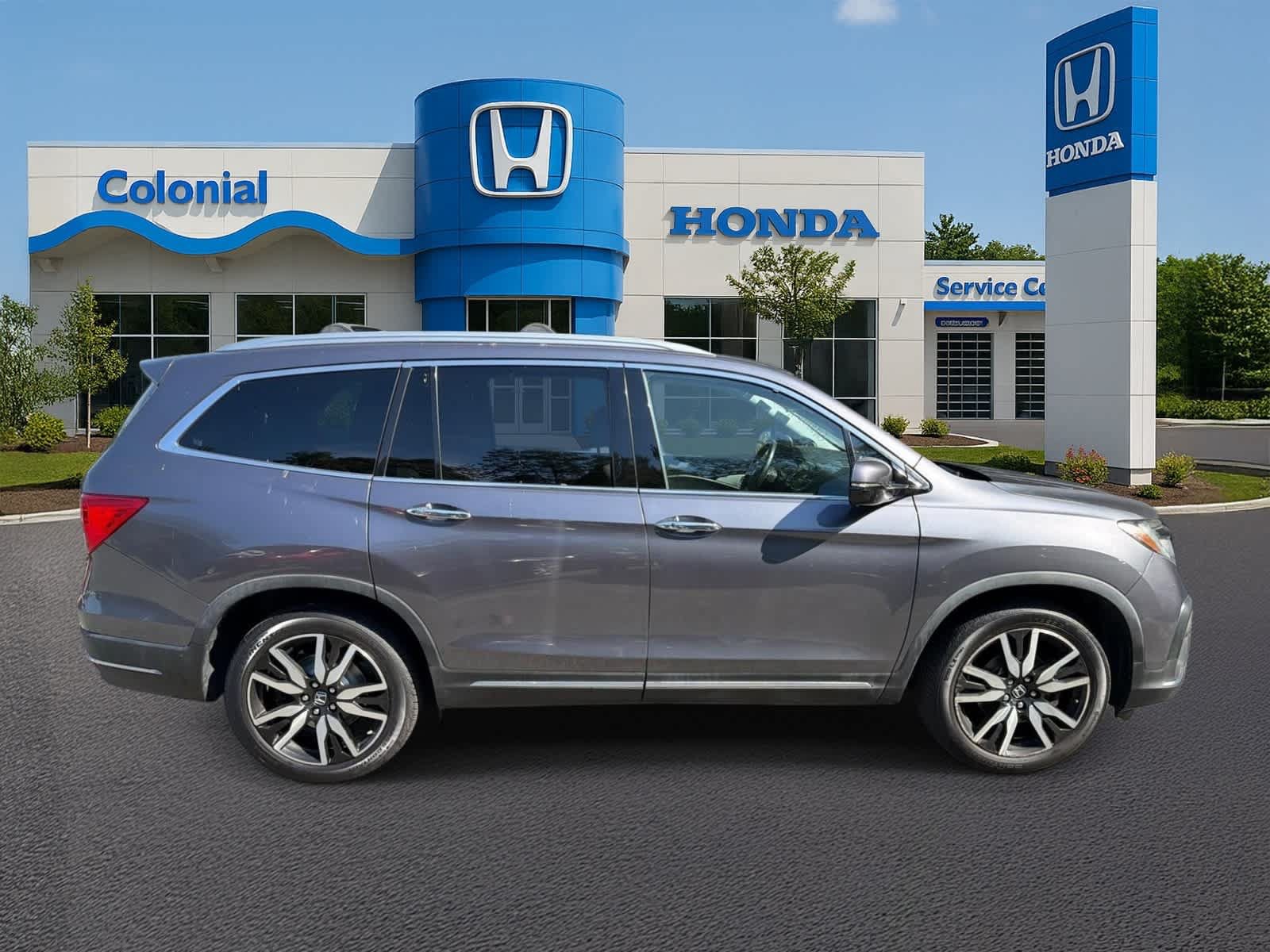 Used 2019 Honda Pilot Touring image 7