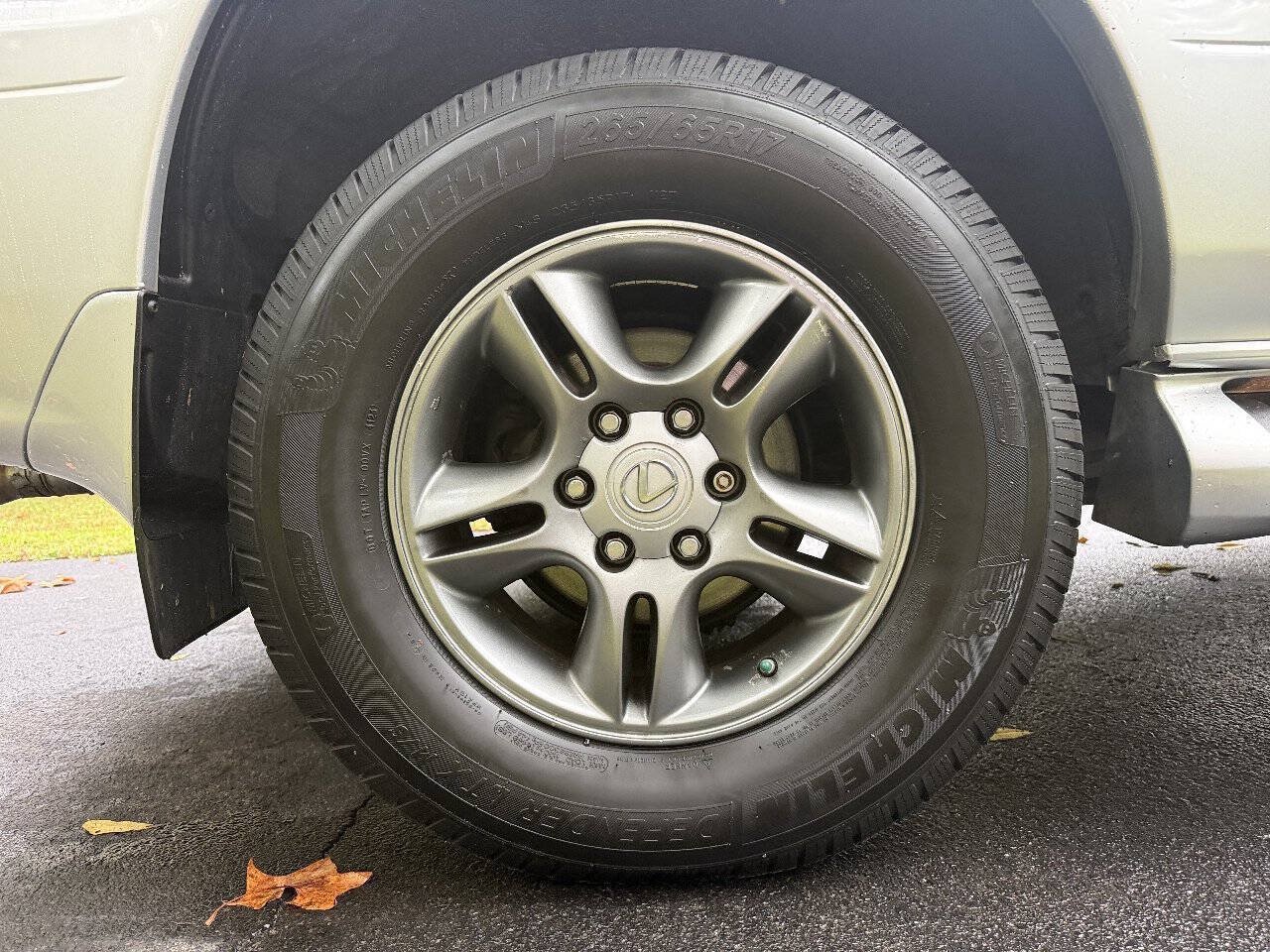 Used 2008 Lexus GX 470 AWD/4WD image 32