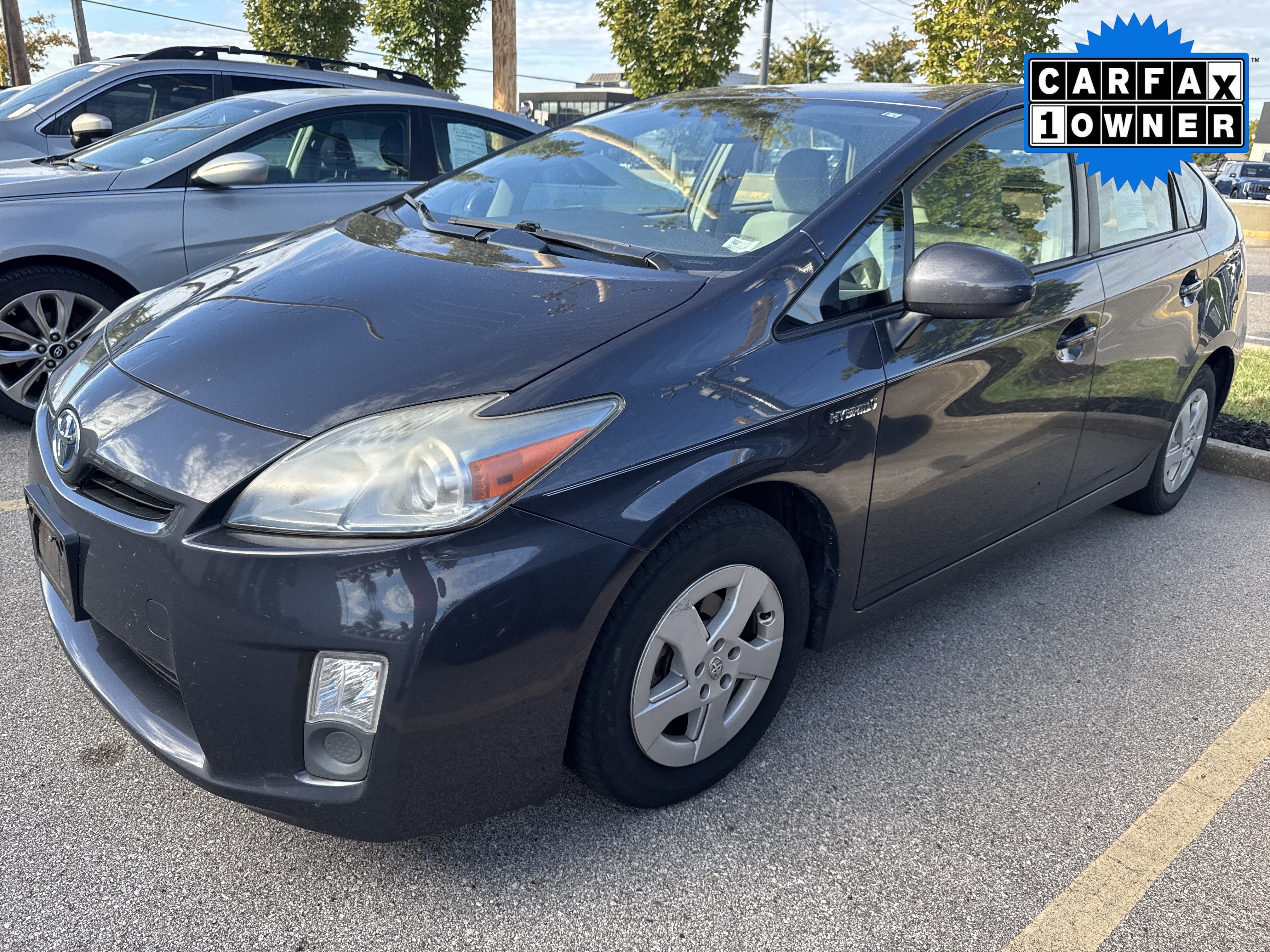 Used 2011 Toyota Prius Two FWD image 2
