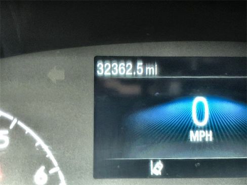 Used 2024 Ford Transit 350 XLT image 15