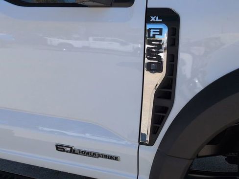 New 2026 Ford F550 XL image 12
