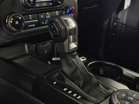 New 2025 Ford Bronco Base image 36