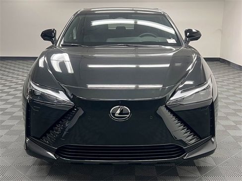 Certified 2023 Lexus RZ 450e Premium image 3